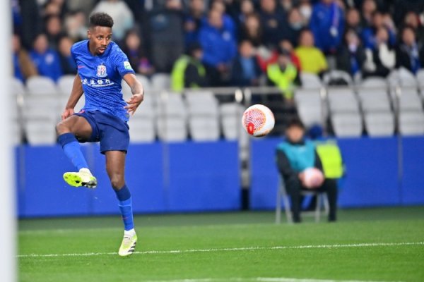 沪媒：申花本赛季初度5外助出征客场 念念在高原打败云南玉昆不简略