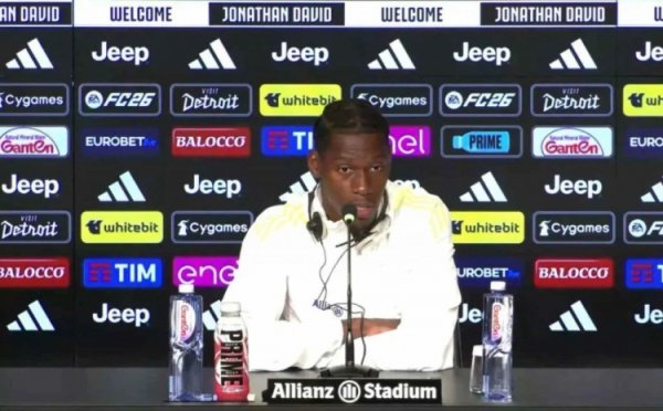 戴维：加盟尤文一直是我的梦念念 遴荐30号球衣是念念缅想父亲