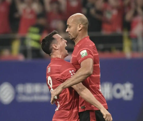 CCTV5直播！19点35分，蓉城队冲3分，泰山队王牌停赛，韦世豪复出