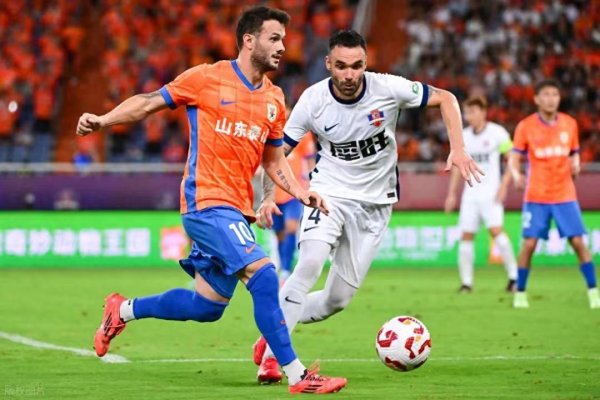 卡扎：泰山新素养和小将到来令东说念主欢叫，可爱济南&这有许多好餐馆