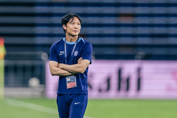 邓卓翔：最近武汉的天气一直很热暑，但这恰是咱们可以哄骗的上风