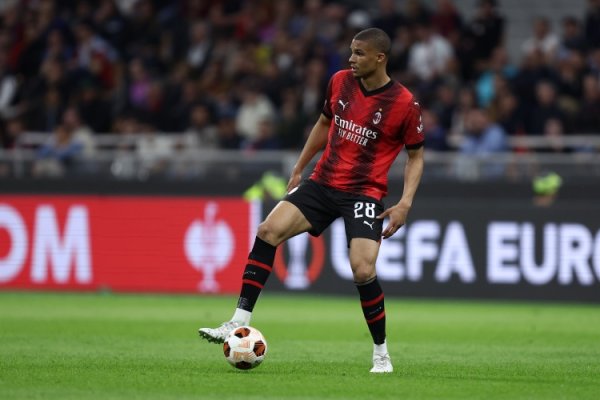 德太空：佳夫转会费为3800万欧+400万欧浮动，下周一接纳纽卡体检