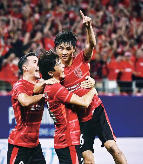 沪媒：中超BIG4要摈弃争冠“内讧”，全力插足亚冠重塑中国足球形象