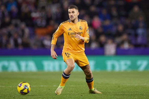 马赛总监：咱们底本思签塞巴略斯，但转会阛阓上的情况老是在变化