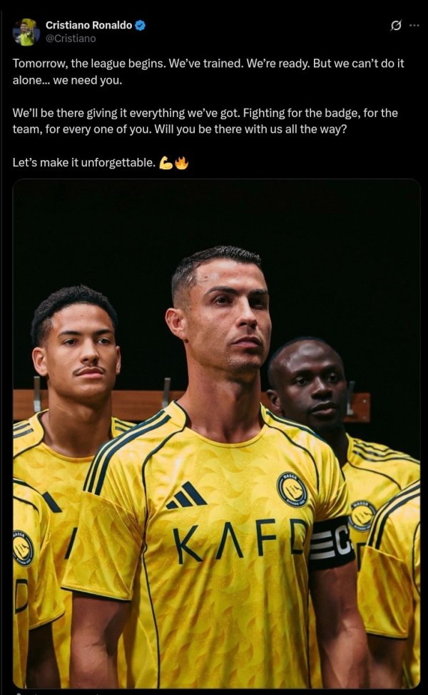 C罗社媒晒照预热：来日新赛季联赛开启，咱们照旧治装待发！