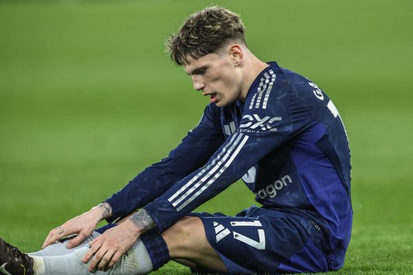 天外：切尔西漏洞任务如故完成加纳乔交游，决定不报价西蒙斯