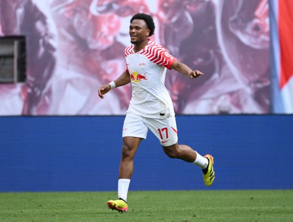 德天外：尤文先租后买奥蓬达总价可达5100万欧，可能含二转条件