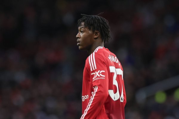 罗马诺：梅努因寰宇杯思外租离队，曼联不放&有跨越15支球队挑升