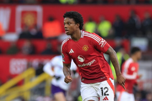 记者：马拉西亚加盟埃尔切事宜尚未杀青契约