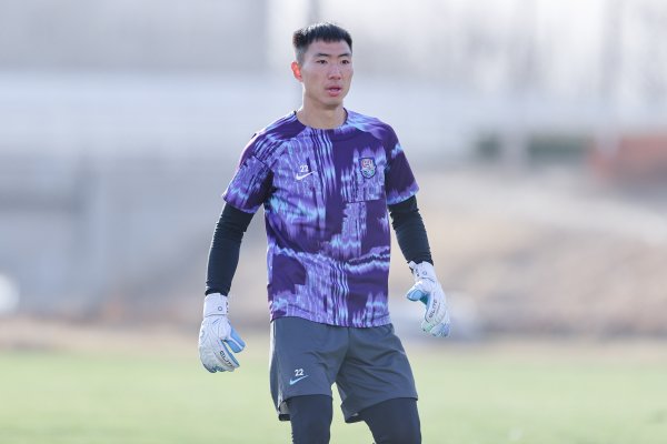 津媒：津门虎威望皆整备战三连主 伤缺4个月后方镜淇已还原如常