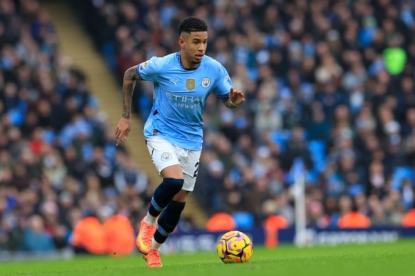 将战曼联！英媒：萨维尼奥、福登、格瓦迪奥尔等8东谈主回来曼城锤真金不怕火