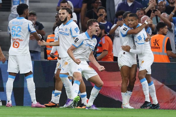 买断选项1500万欧！帕瓦尔马赛首秀即破门，效用国米2年只打进1球