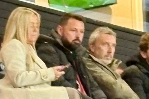 曼联新青训垄断托皮不雅看U21梯队比赛，曼联2-1打败毕巴梯队