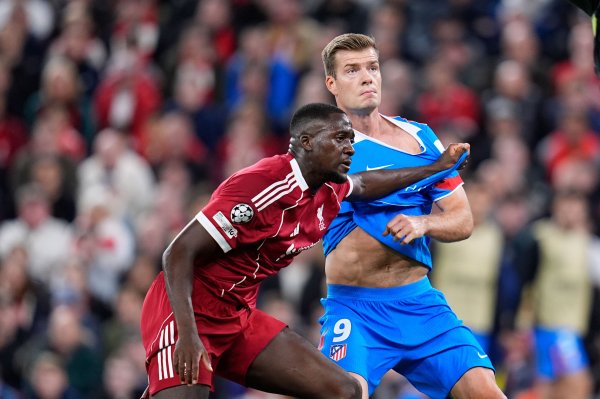 TA：科纳特续约谈了1年还没谈妥 接近球员的音信源否定细则去皇马