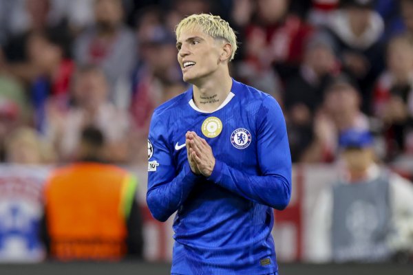 太阳报：部分曼联球员对加纳乔的遭受感到戚然，以为他仅仅被带坏