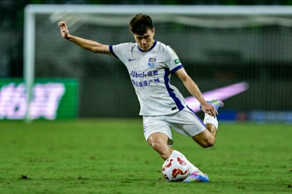 记者：战河南中国香港球员孙铭谦受伤，近10多天难干涉高强度检会