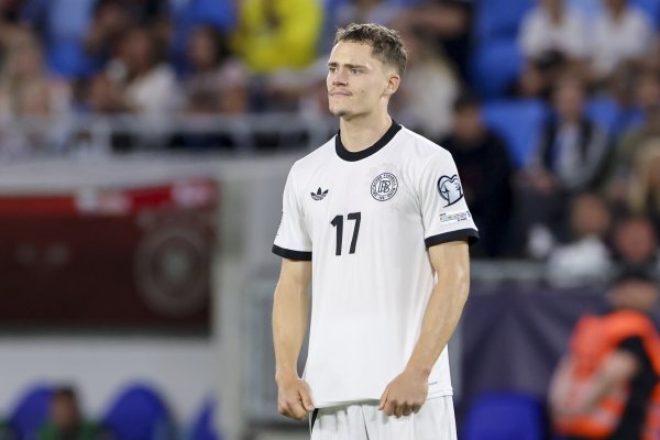 拼了！图片报：维尔茨在国度队狂加练，我方加练完射门又去健身房