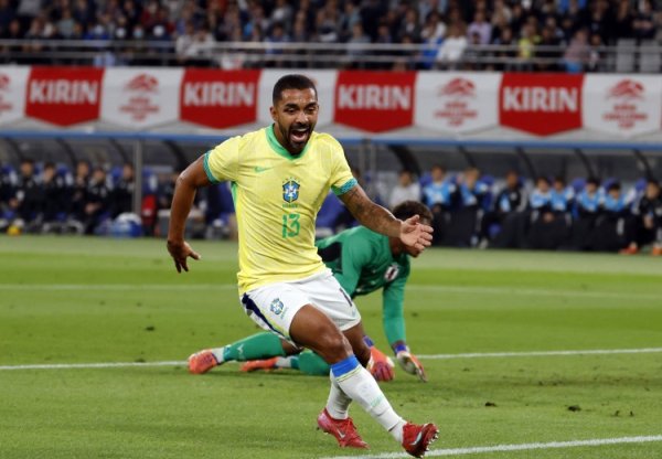 巴西右后卫恩里克：愿用进球调换球队取胜，对比赛效能感到失望