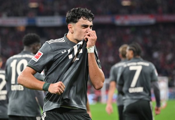 毫不把车借给哪位队友？帕夫洛维奇：奥利塞，他开车贼快