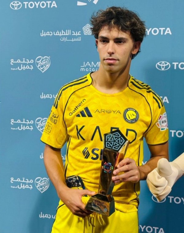 为利雅得顺利先拔头筹，菲利克斯当选全场最好球员