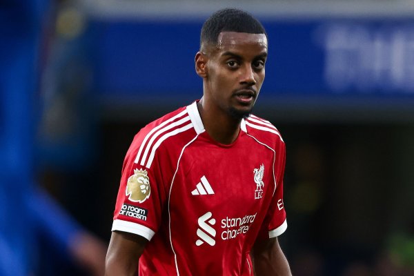 赫斯基：无法进球时伊萨克仍需为比赛作念出孝顺，他需要提高体能