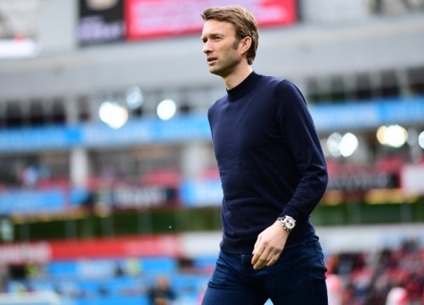 药厂总监：咱们正处于繁难时代，如今药厂不是拜仁的追逐者了