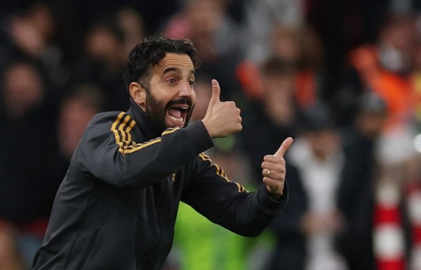 太阳报谈曼联伤病处罚：除利马外，其他球员仅因伤缺席了9场比赛