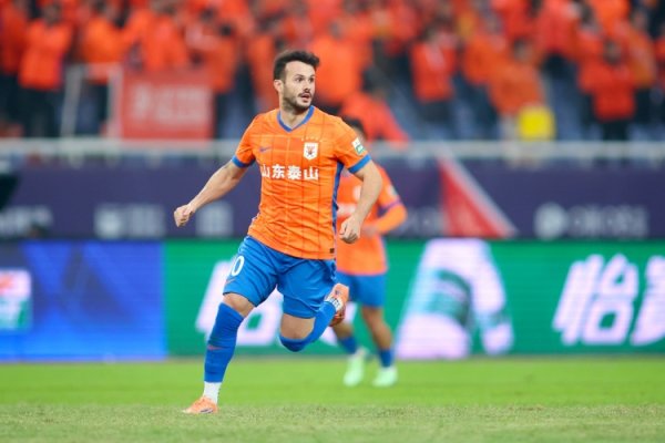 鲁媒：泰山不会松开给瓦科长协议，球队之前还曾交游过替代东说念主选