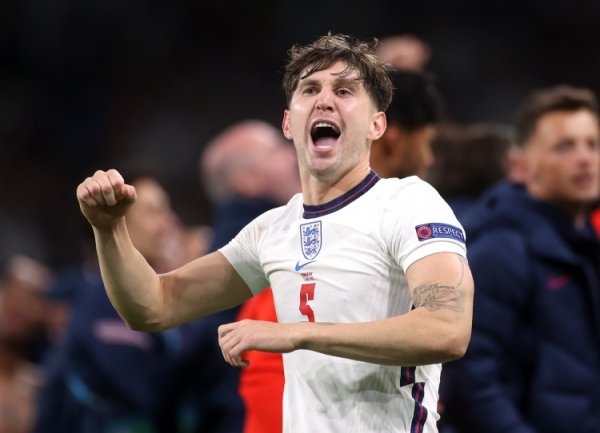 8场1球未失！斯通斯：这一届英格兰队的威望深度令东说念主不行想议