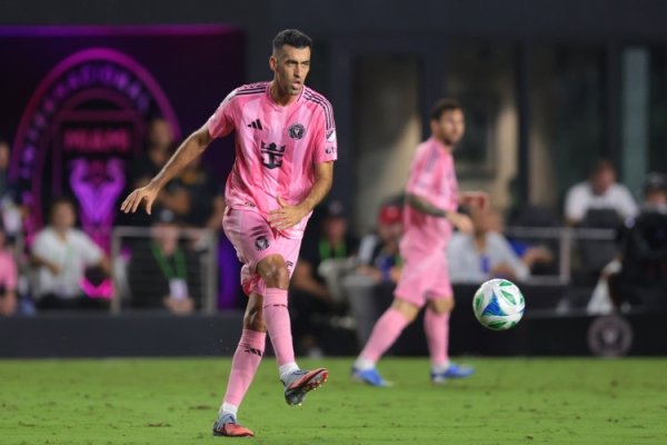 布斯克茨：我知说念距离退役也曾越来越近，但愿能再多踢两场比赛