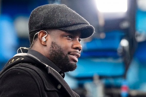 理查兹：咱们已看到瓜帅继承五后卫阵型，如今曼城找到了均衡