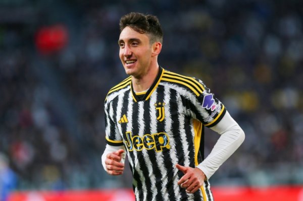 尤文臣推发文祝愿：坎比亚索为球队出场100次！