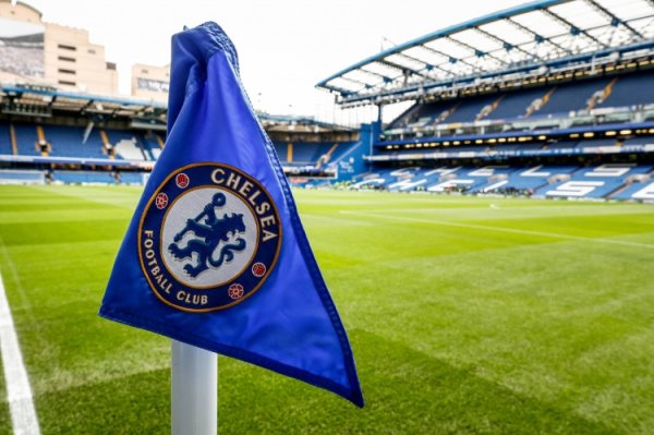 电讯报：前切尔西职工承认挪用公款提升20万英镑，将择期宣判